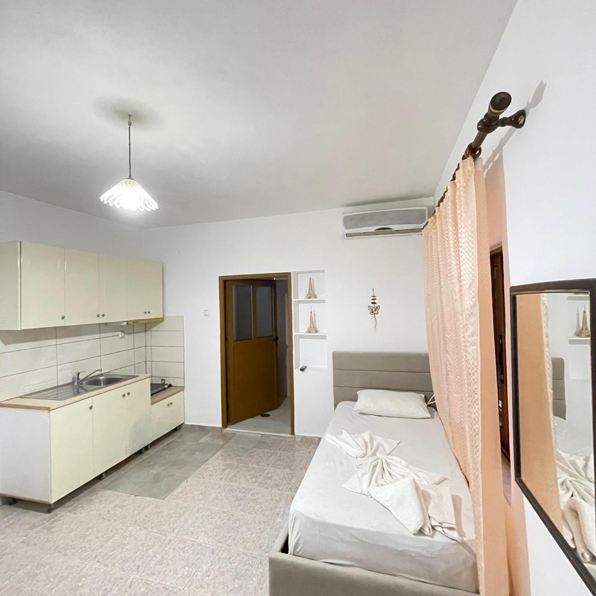 Ksamil Studio&Apartments Екстериор снимка